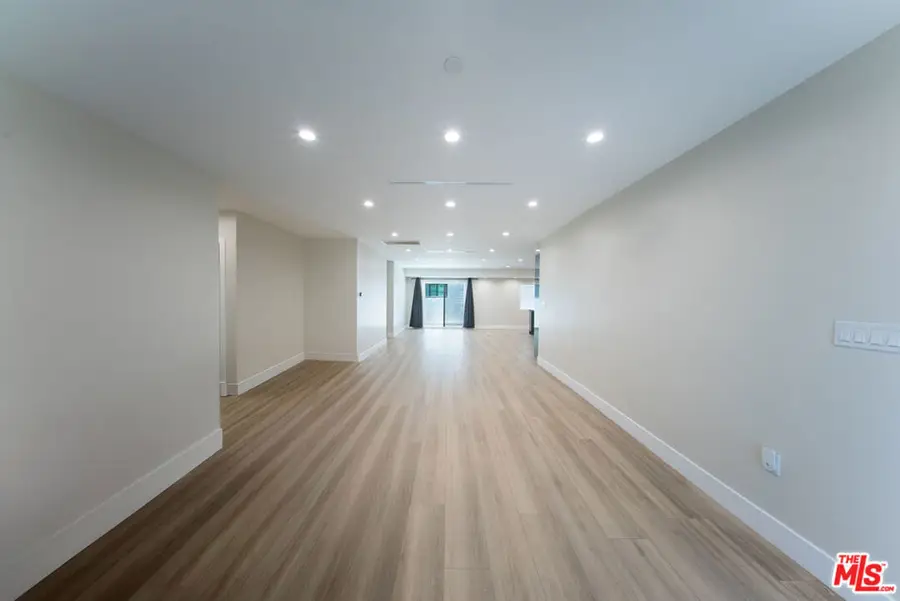 17443 Valerio Street, Van Nuys, CA 91406 - Image #3