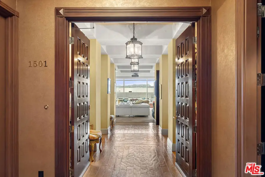 10380 Wilshire Boulevard #1501, Los Angeles, CA 90024 - #2