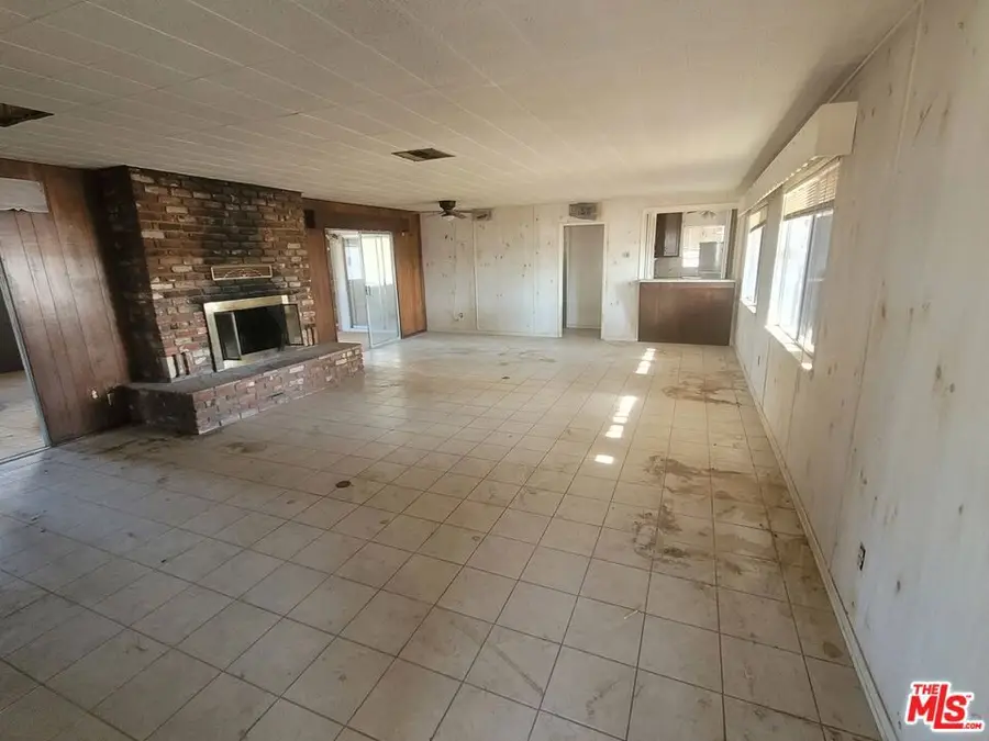 13420 Gilbert Street, Edwards, CA 93523 - Image #2