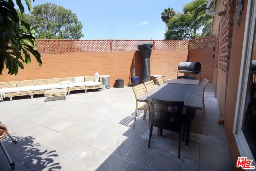 1807 Cochran Place, Los Angeles, CA 90019 - Image #3
