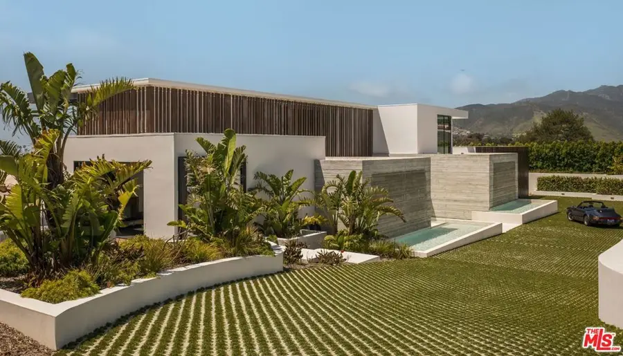 6889 Dume Drive, Malibu, CA 90265 - Image #2