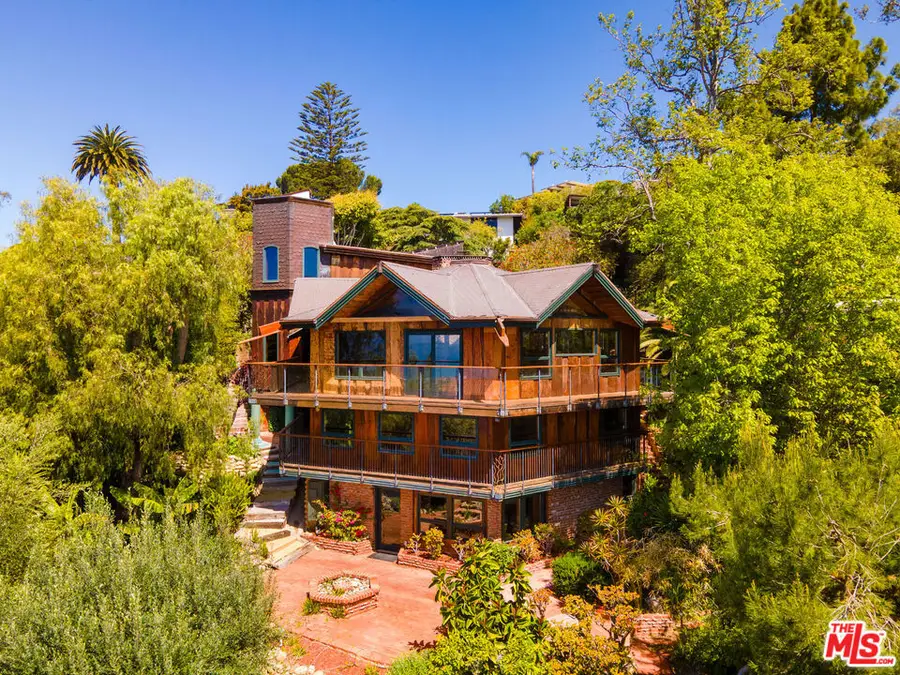 440 Mariposa Drive, San Buenaventura Ventura, CA 93001 - Image #3