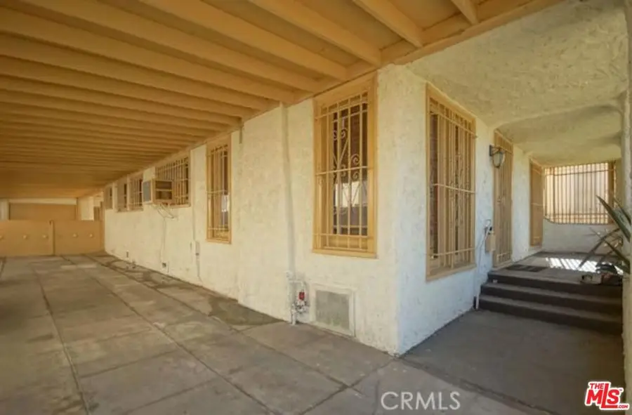 738 W 105th Street, Los Angeles, CA 90044 - Image #3