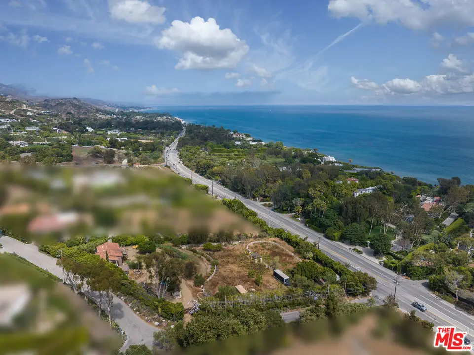 27950 Winding Way, Malibu, CA 90265 - Image #1