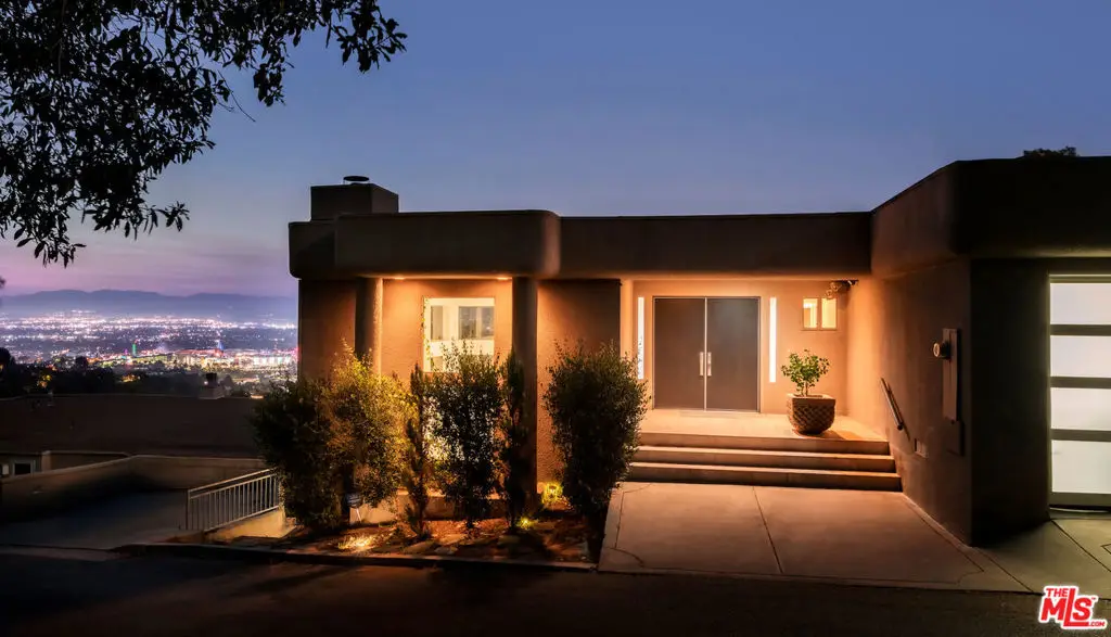 7265 Caverna Drive, Los Angeles, CA 90068 - #1