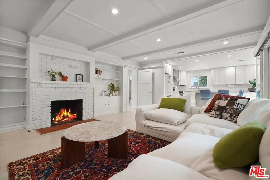 9747 Haines Canyon Avenue, Tujunga, CA 91042 - #1