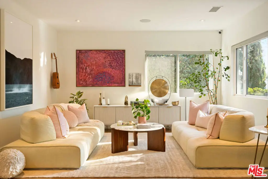 4128 Kenyon Avenue, Los Angeles, CA 90066 - Image #1