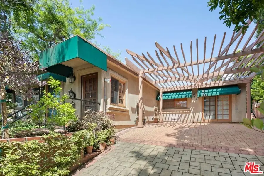 601 N Marquette Street, Pacific Palisades, CA 90272 - #2