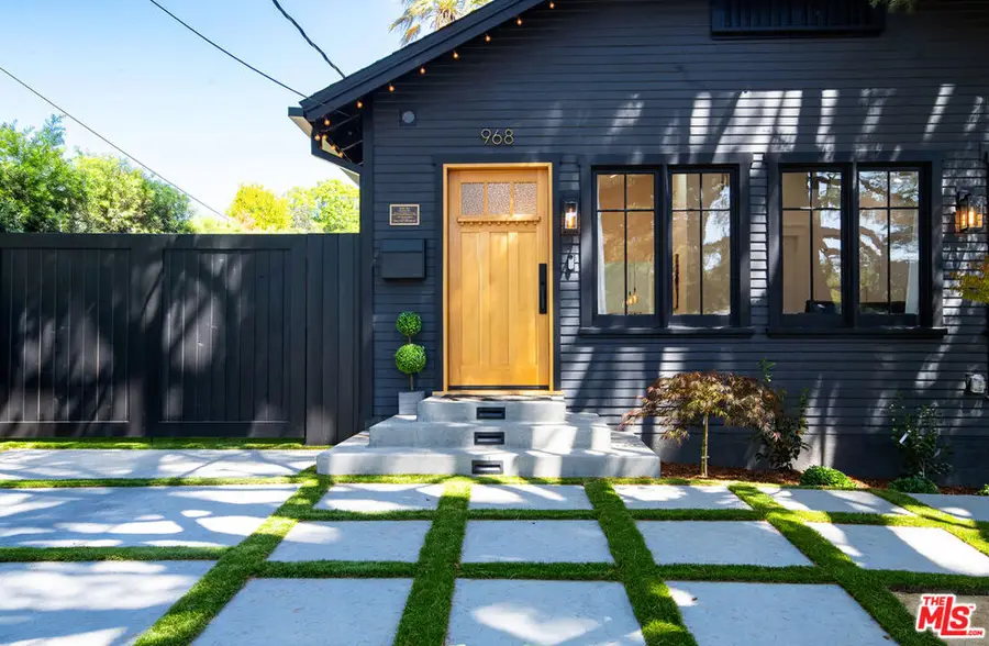 968 Palm Terrace, Pasadena, CA 91104 - Image #2