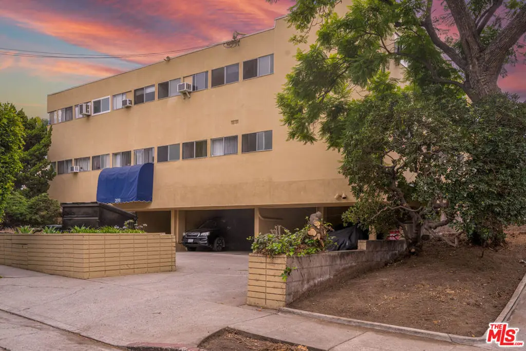 2050 Rodney Drive, Los Angeles, CA 90027 - #1