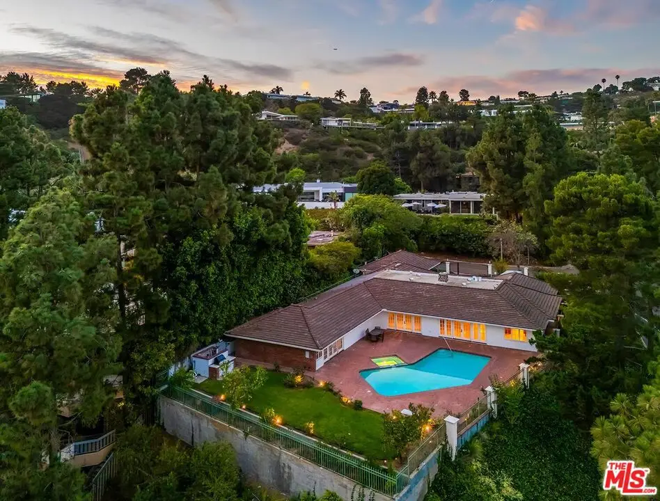 500 Leslie Lane, Beverly Hills, CA 90210 - #1
