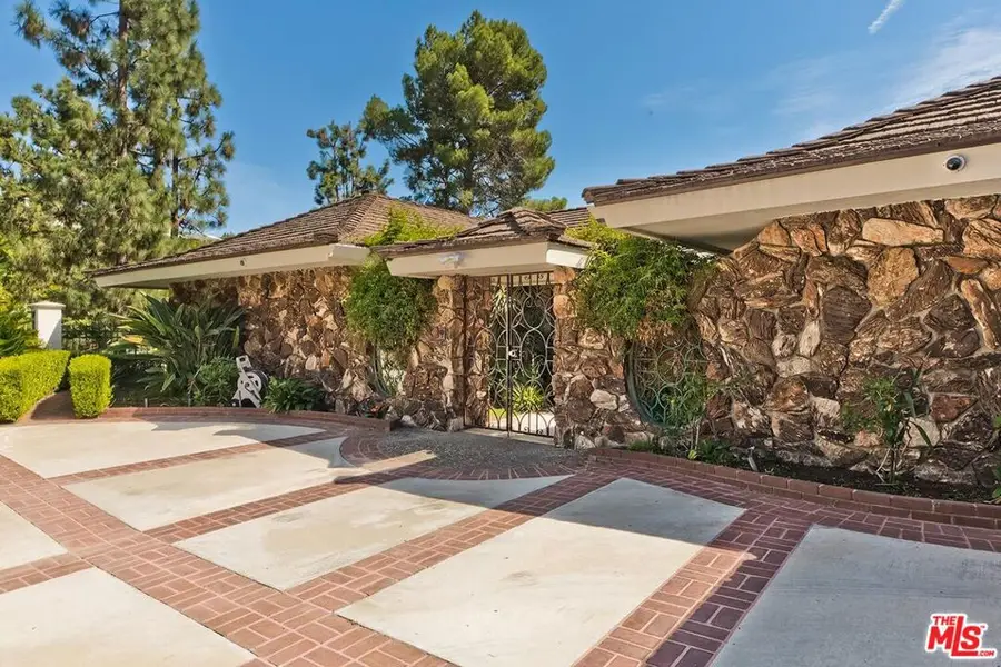 500 Leslie Lane, Beverly Hills, CA 90210 - #2