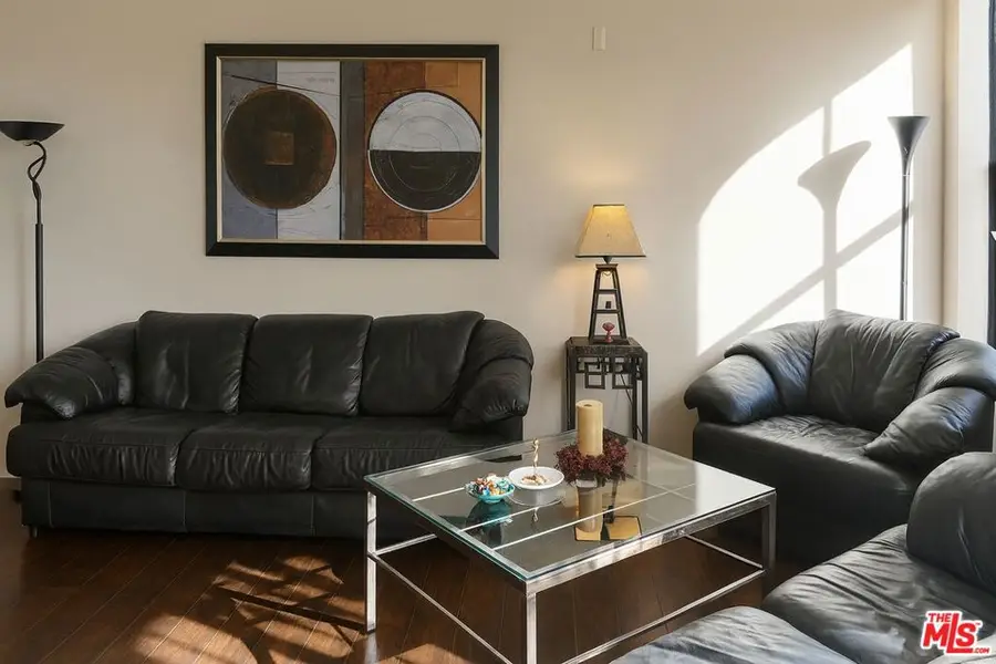 869 S Wooster Street #103, Los Angeles, CA 90035 - #3