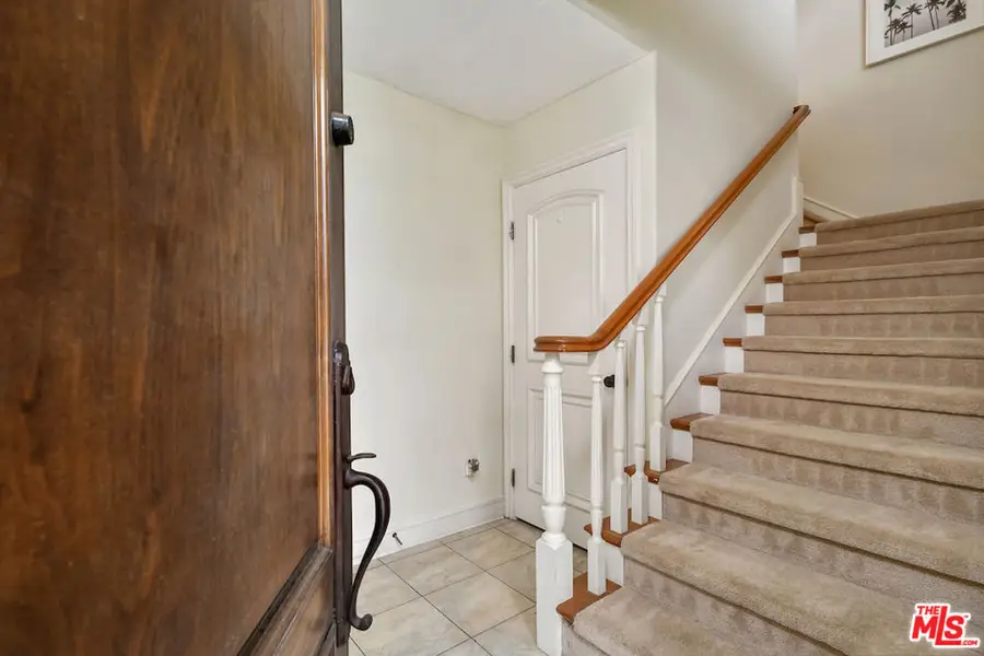 15248 Clark Street #104, Sherman Oaks, CA 91411 - Image #3