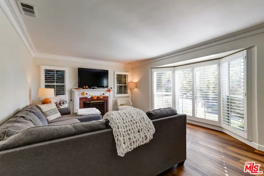 8008 El Manor Avenue, Los Angeles, CA 90045 - #2