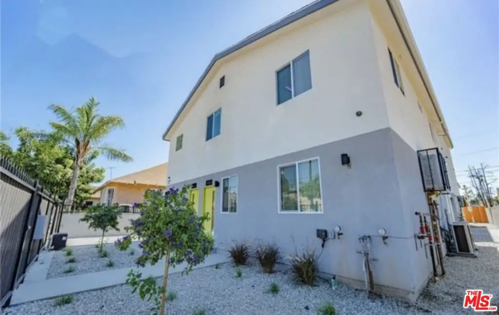 1348 E Vernon Avenue, Los Angeles, CA 90011 - Image #1