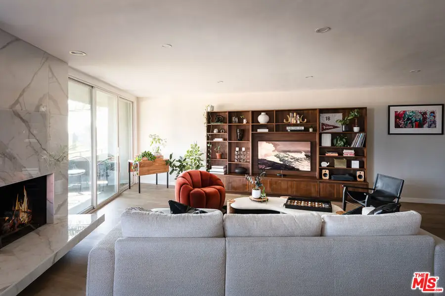 8401 Fountain Avenue #12, West Hollywood, CA 90069 - Image #3