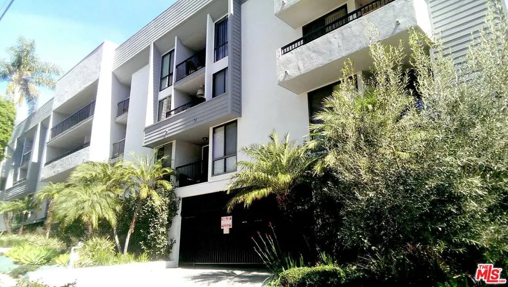 906 N Doheny Drive #301, West Hollywood, CA 90069 - Image #1