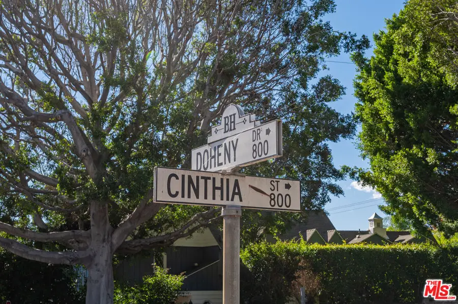 906 N Doheny Drive #301, West Hollywood, CA 90069 - Image #3