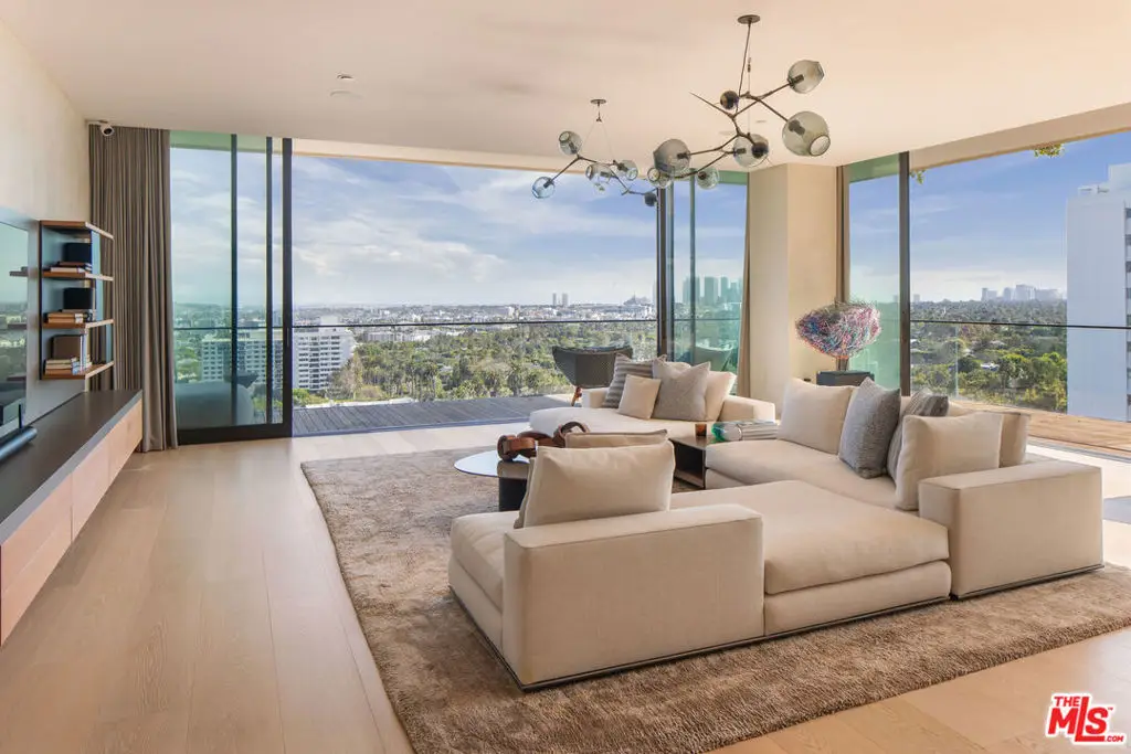 9040 W Sunset Boulevard #905, West Hollywood, CA 90069 - #1