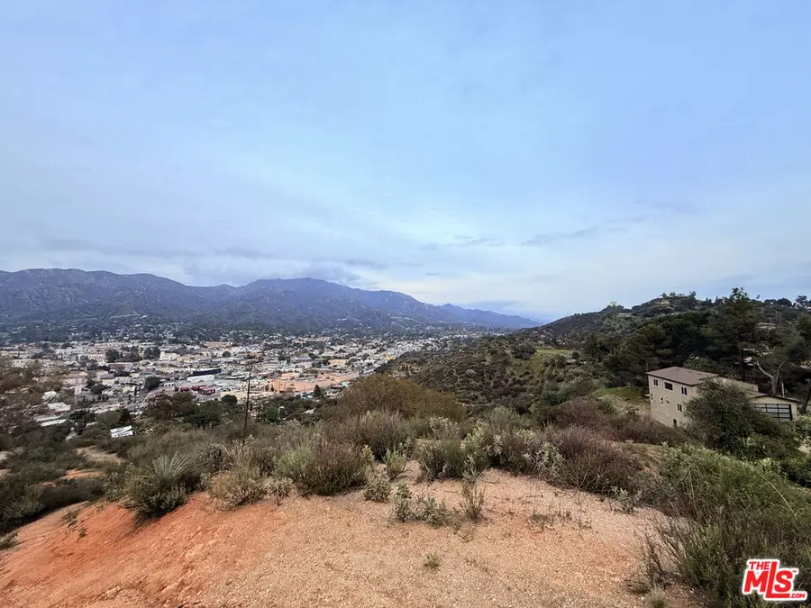 9727 N Estaban Way, Tujunga, CA 91042 - #2