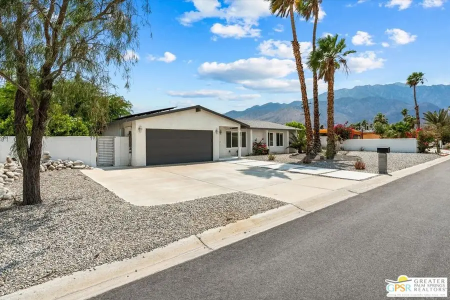 3121 E Ventura Road, Palm Springs, CA 92262 - #3