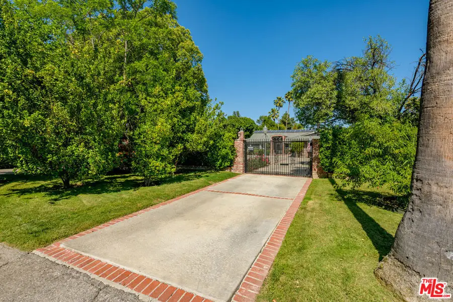 8760 White Oak Avenue, Northridge, CA 91325 - Image #3