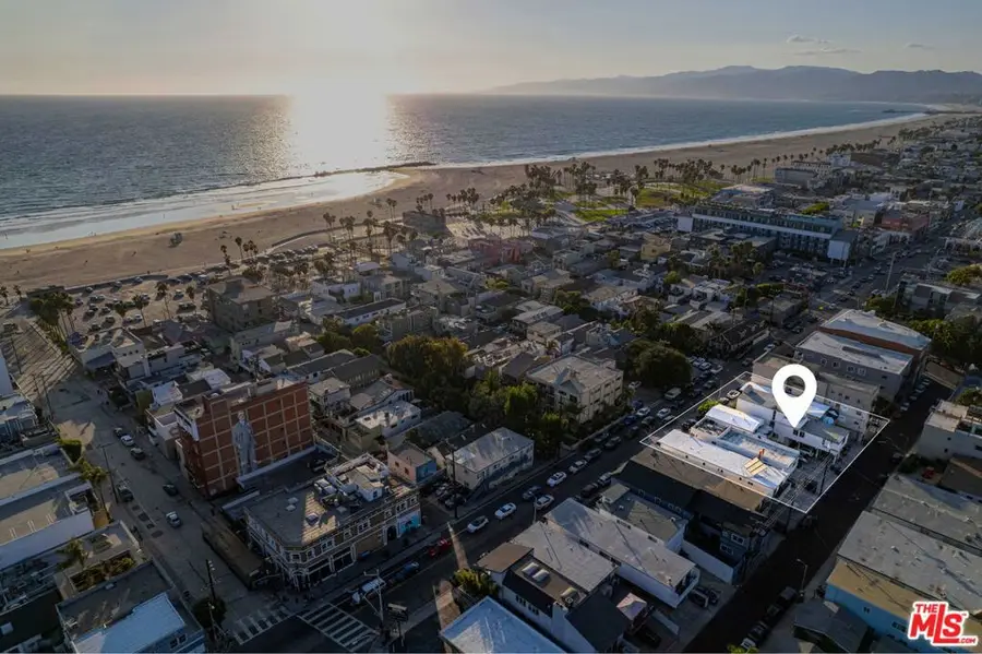 1912 Pacific Avenue, Venice, CA 90291 - #3