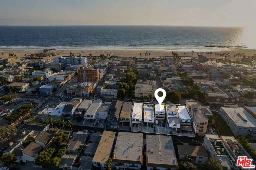 1916 Pacific Avenue, Venice, CA 90291 - #1