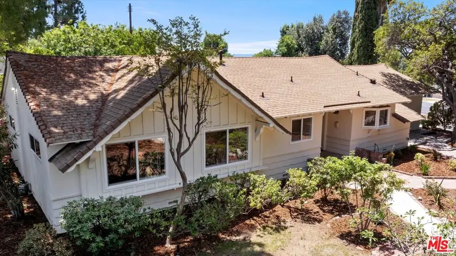 18352 Ludlow Street, Porter Ranch, CA 91326 - Image #3