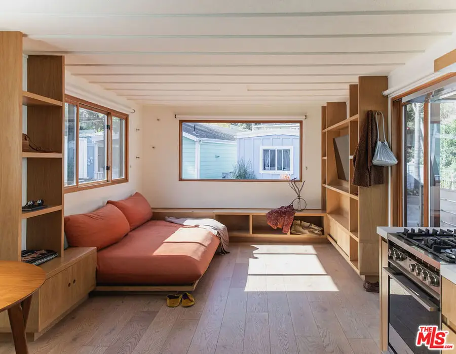 43 Paradise Cove Road, Malibu, CA 90265 - Image #2