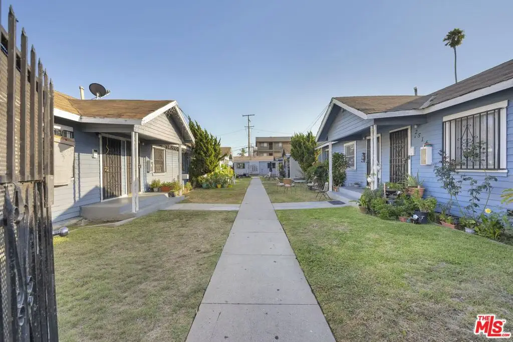 2516 E Anaheim Street, Long Beach, CA 90804 - Image #1