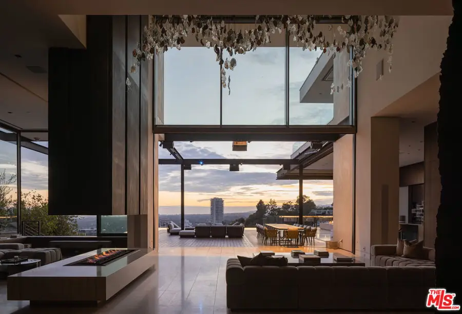 1305 Collingwood Place, Los Angeles, CA 90069 - Image #3