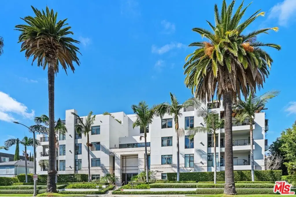 447 N Doheny Drive #102, Beverly Hills, CA 90210 - Image #1