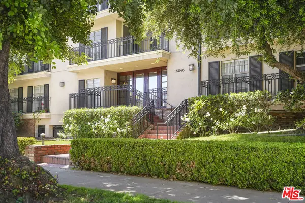 15248 Dickens Street #108, Sherman Oaks, CA 91403