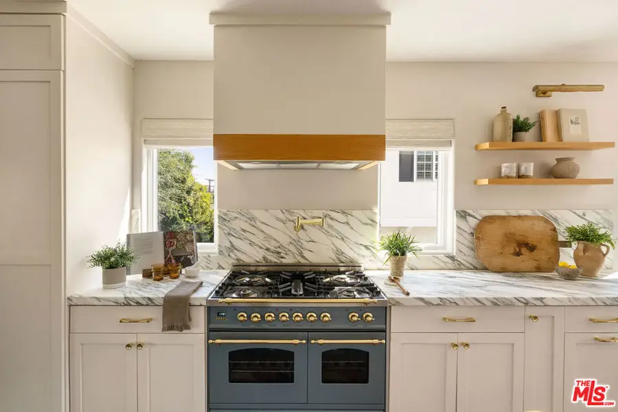 6017 W 75th Street, Los Angeles, CA 90045 - Image #3