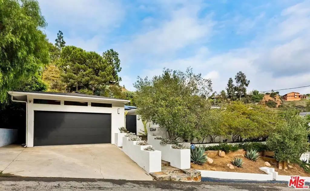 2268 Betty Lane, Beverly Hills, CA 90210 - Image #1