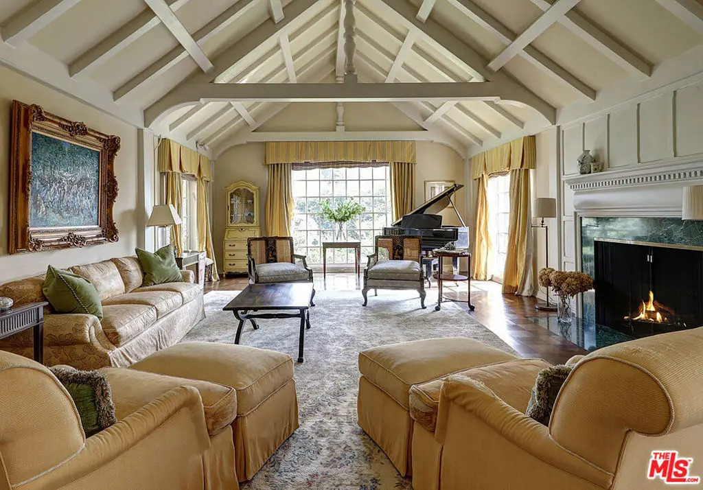 322 N June Street, Los Angeles, CA 90004 - #1