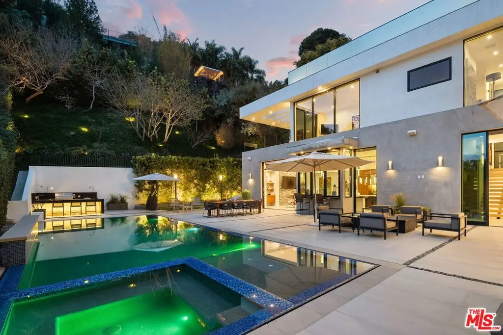 1527 Rising Glen Road, Los Angeles, CA 90069 - Image #1