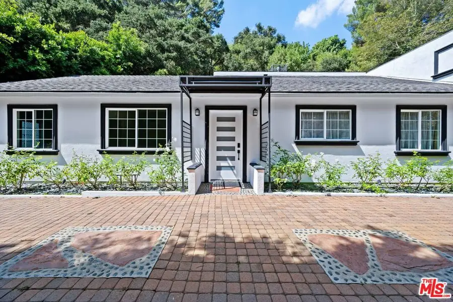 2563 Hutton Drive, Beverly Hills, CA 90210 - #2