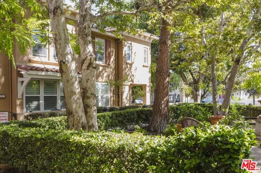453 N Altadena Drive #8, Pasadena, CA 91107 - #3