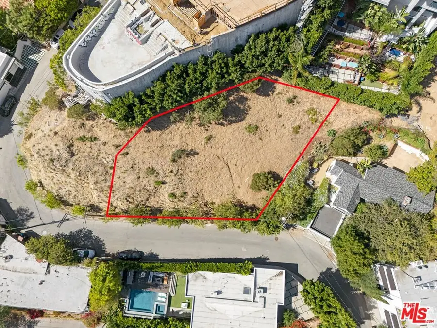 1722 Sunset Plaza Drive, Los Angeles, CA 90069 - Image #2