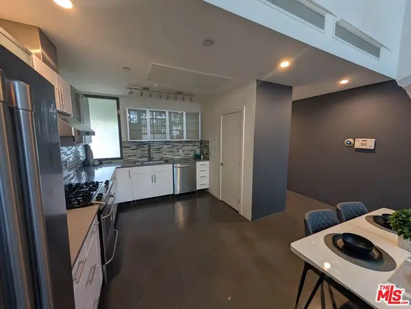 1455 N Bronson Avenue #4, Los Angeles, CA 90028