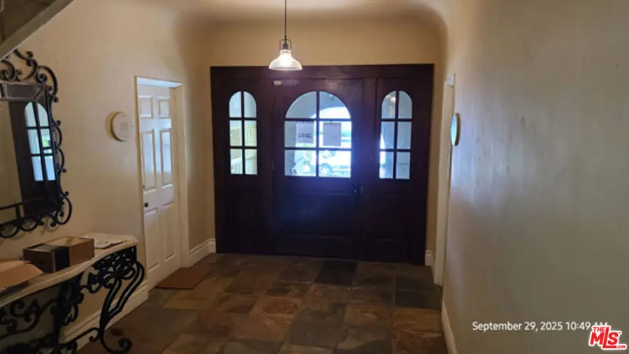 1147 6th Street, Santa Monica, CA 90403 - #3