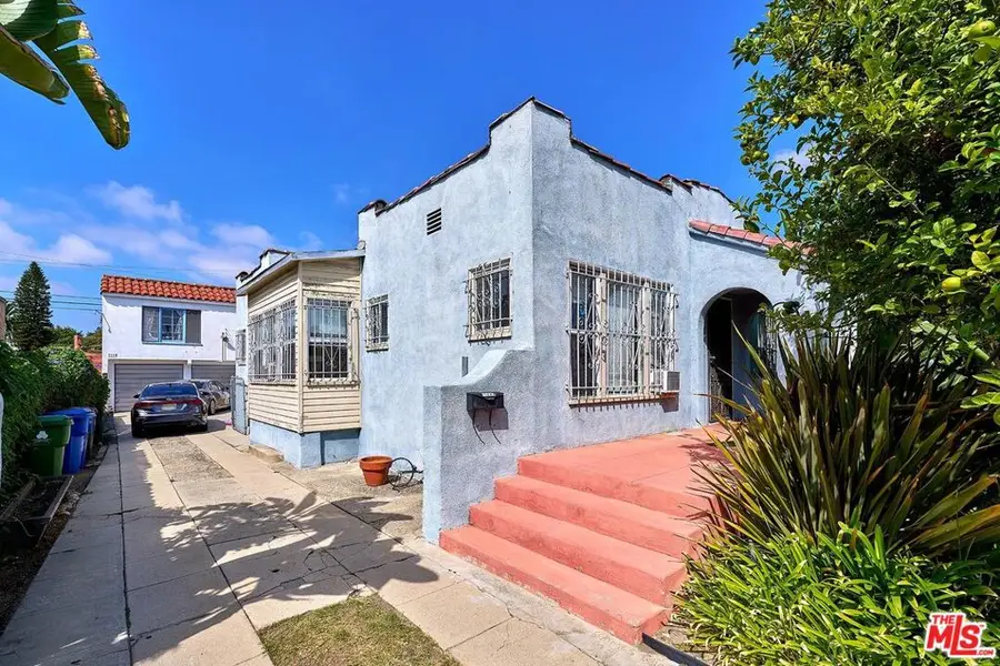 2115 S Mansfield Avenue, Los Angeles, CA 90016 - #2