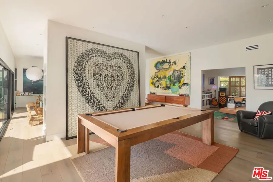 391 N Saltair Avenue, Los Angeles, CA 90049 - #3