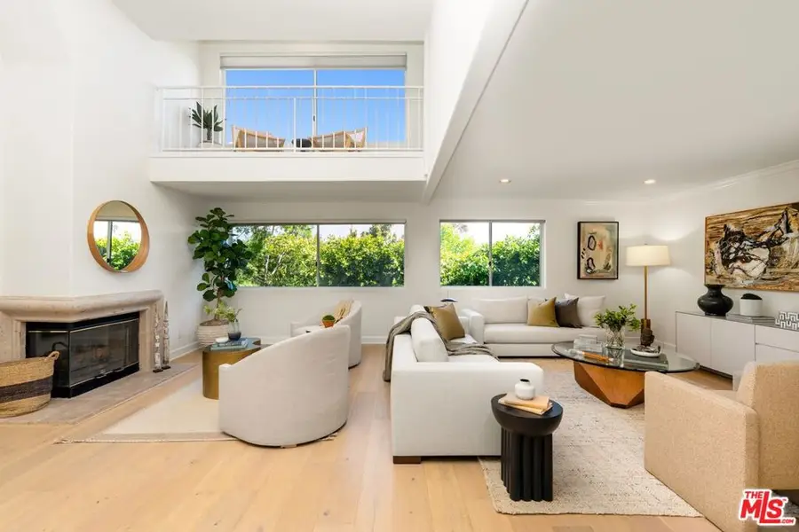 390 S Sepulveda Boulevard #409, Los Angeles, CA 90049 - #2