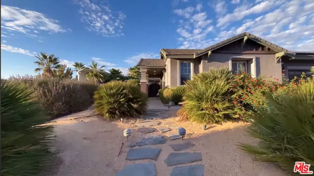 6223 W Avenue J12, Lancaster, CA 93536 - Image #1