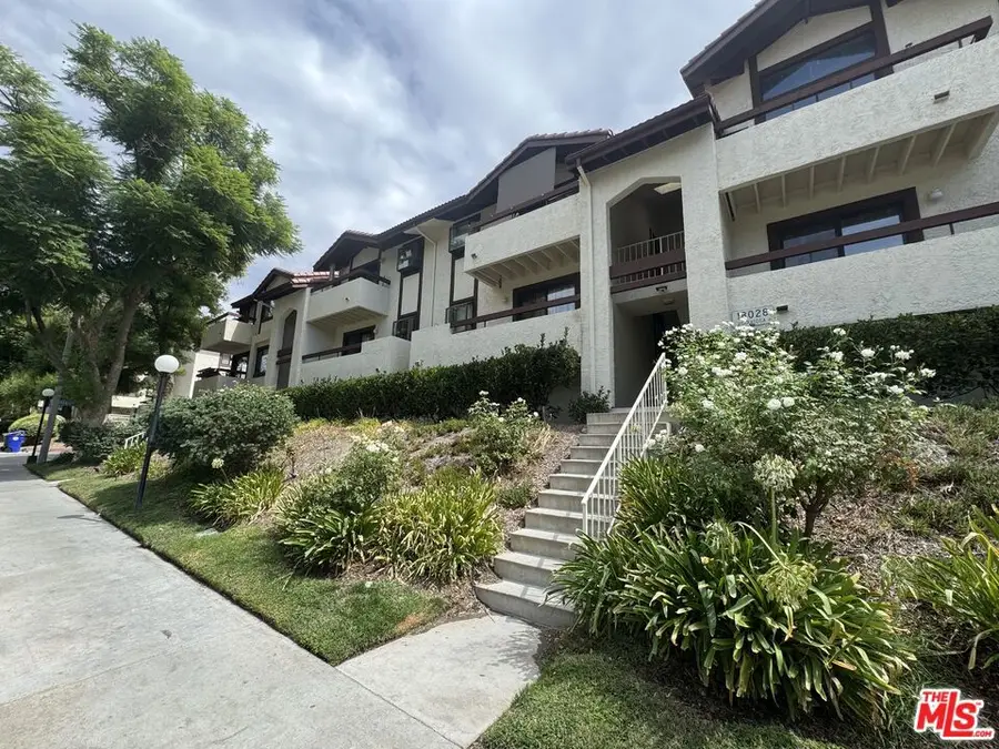 18028 Saratoga Way #557, Canyon Country, CA 91387 - Image #2