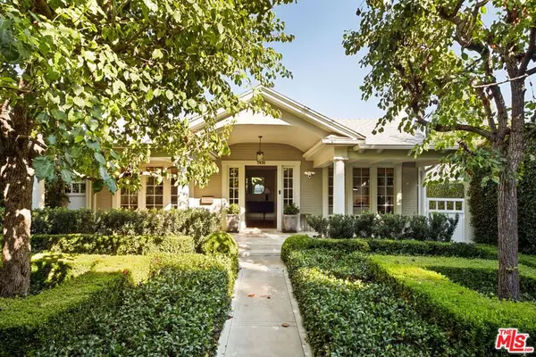 1438 N Orange Grove Avenue, West Hollywood, CA 90046